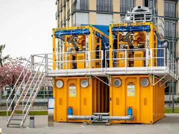 Bauer MAT BE 600 bei der Bauer Maschinen Hausausstellung