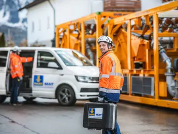 Bauer MAT Parts & Service Mitarbeiter